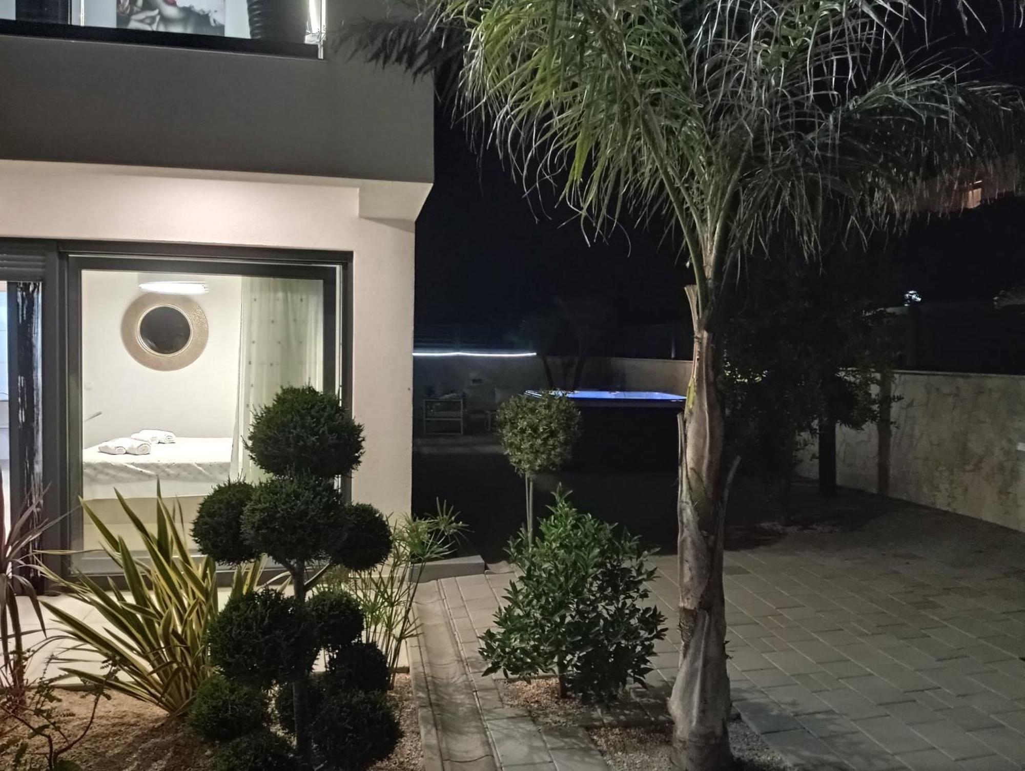 Villa S Vir Esterno foto